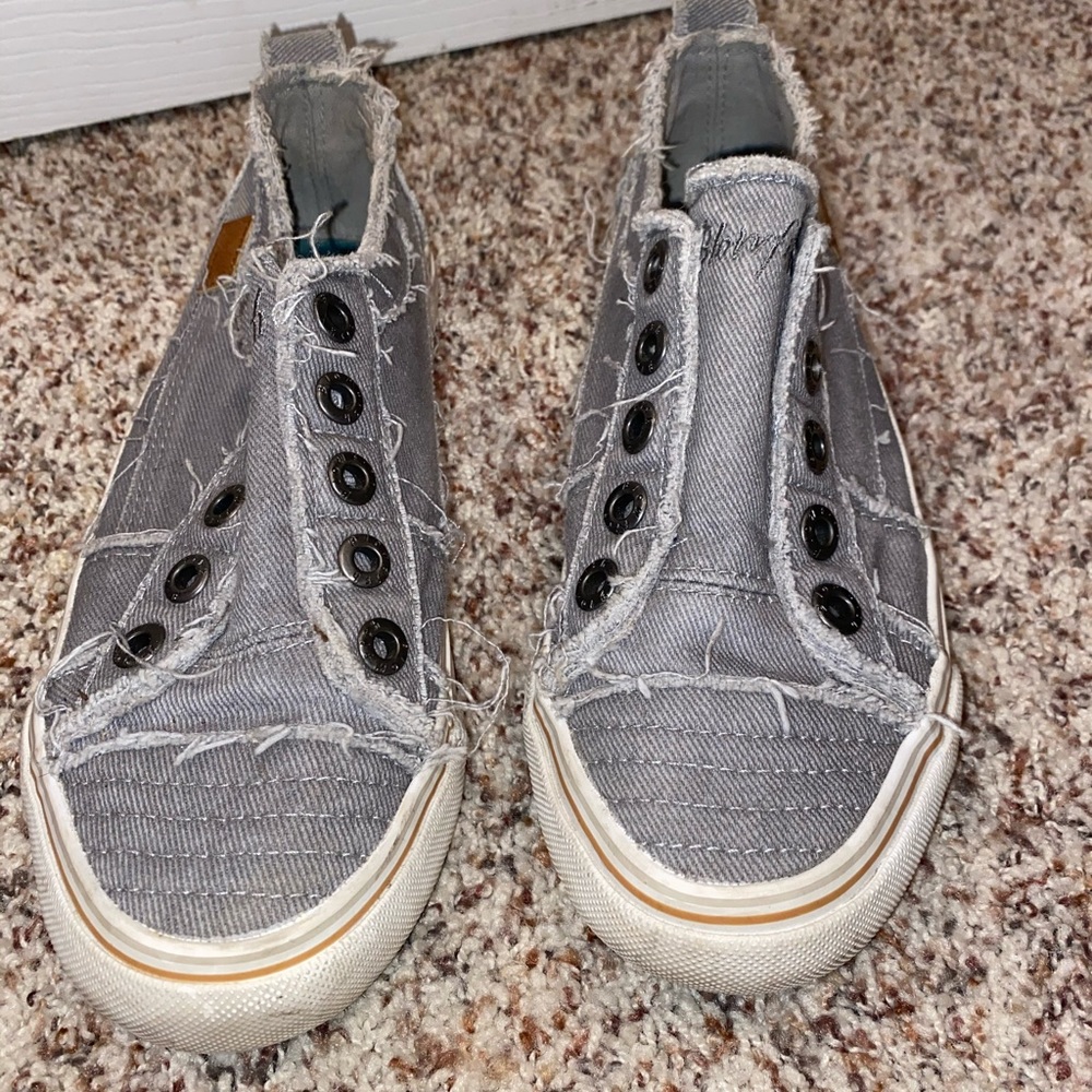 BLOWFISH GREY SNEAKERS